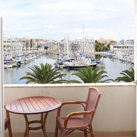 Lagos Main Avenue Studio With Marina View Balcony Exteriör bild